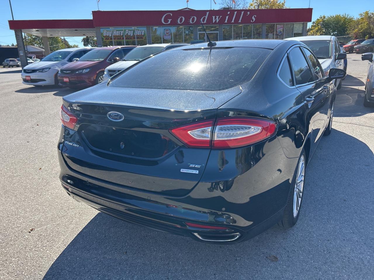 2014 Ford Fusion SE, HEATED LEATHER SEATS, LOCAL TRADE! - Photo #6