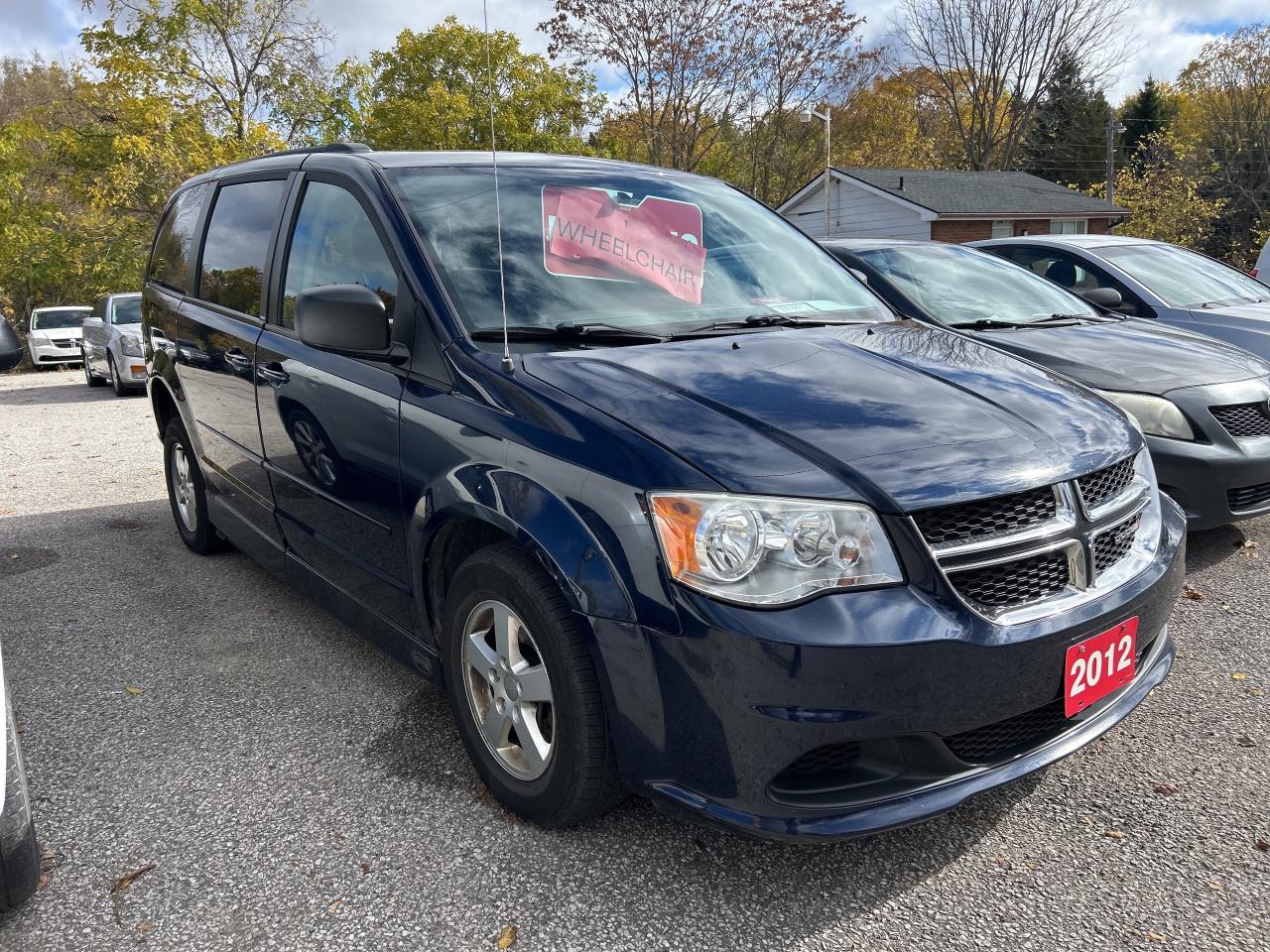 2012 Dodge Grand Caravan SE, WHEELCHAIR SIDE ENTERANCE, AS IS, NOT SAFETIED - Photo #4