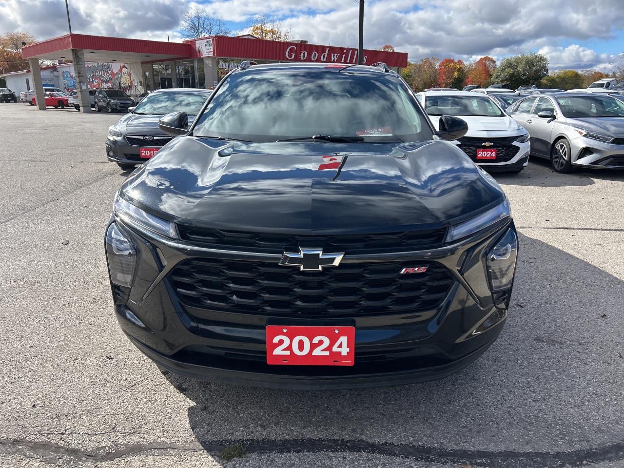 2024 Chevrolet Trax 2RS, CLEAN CARFAX, REMOTE START, HEATED LEATHER! - Photo #3