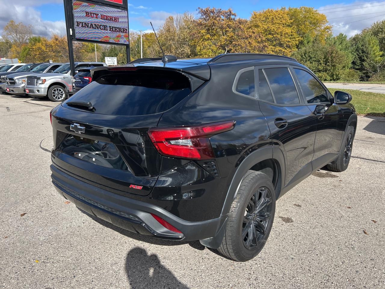 2024 Chevrolet Trax 2RS, CLEAN CARFAX, REMOTE START, HEATED LEATHER! - Photo #6