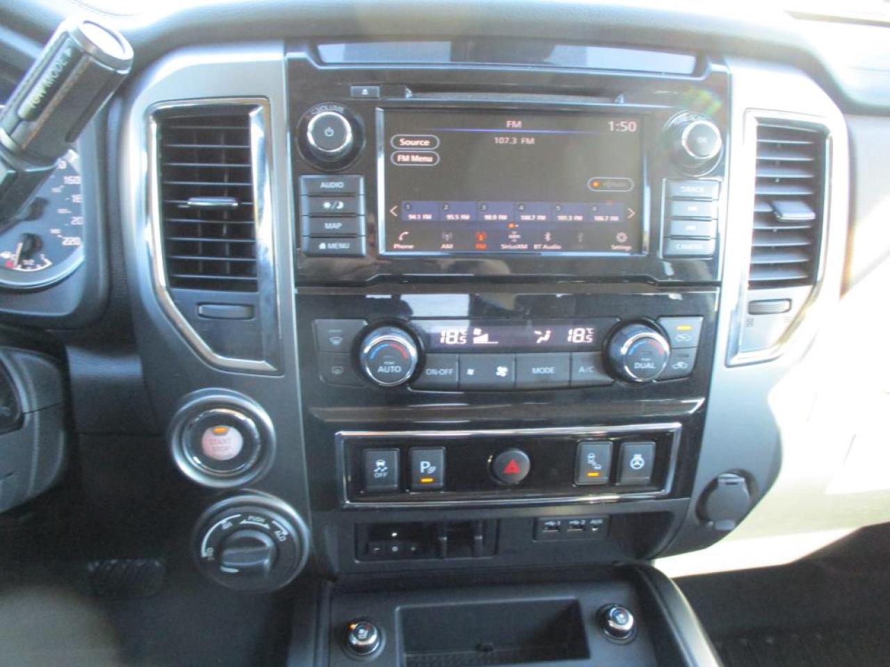 2019 Nissan Titan XD PLATINUM RESERVE 4X4 - Photo #19