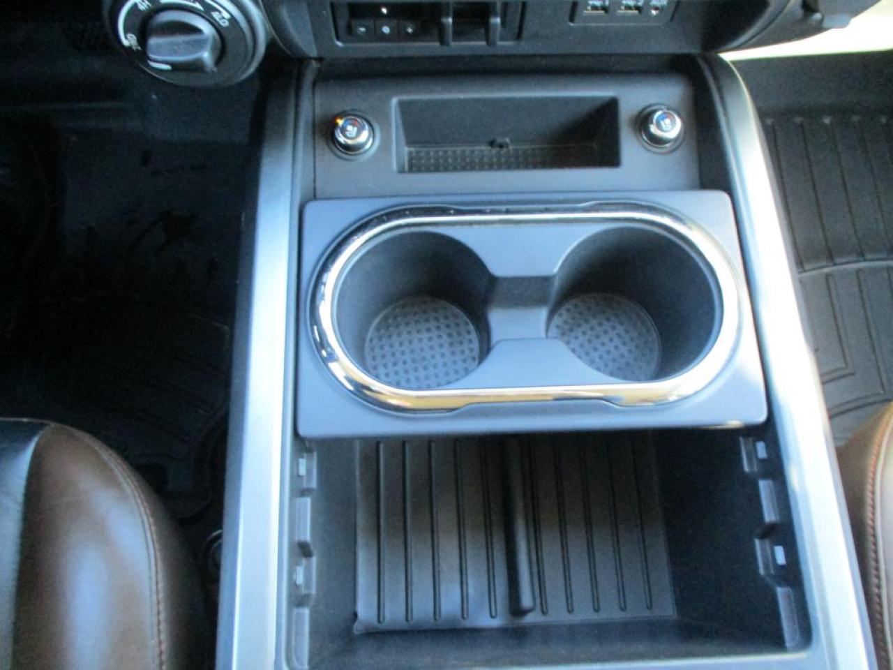 2019 Nissan Titan XD PLATINUM RESERVE 4X4 - Photo #21