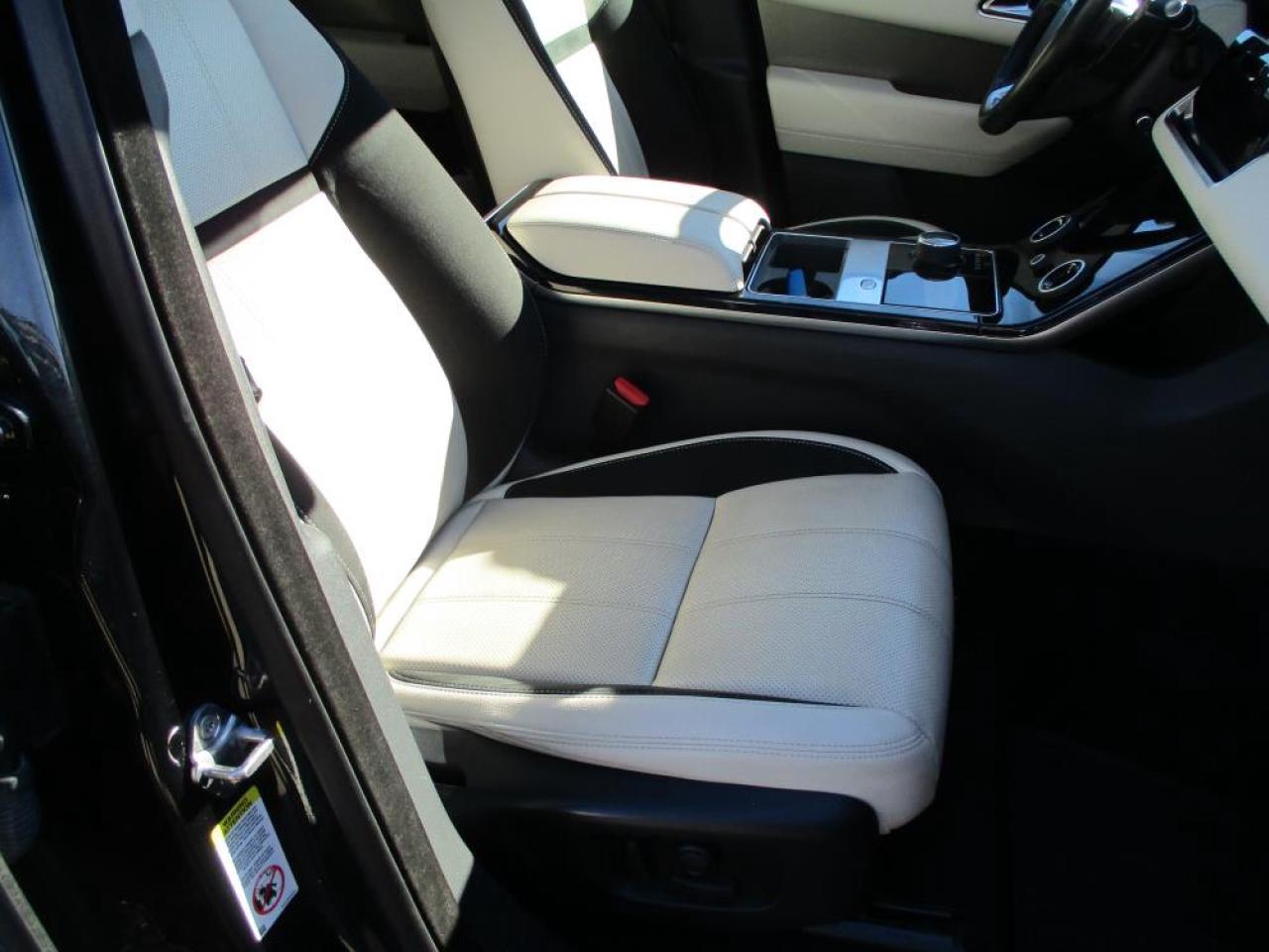 2020 Land Rover Range Rover Velar P250 S Photo