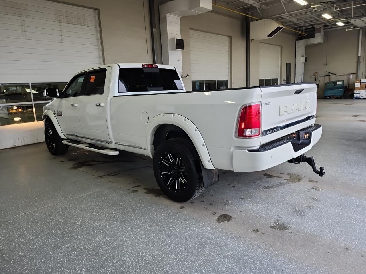 2018 RAM 3500 Limited Photo