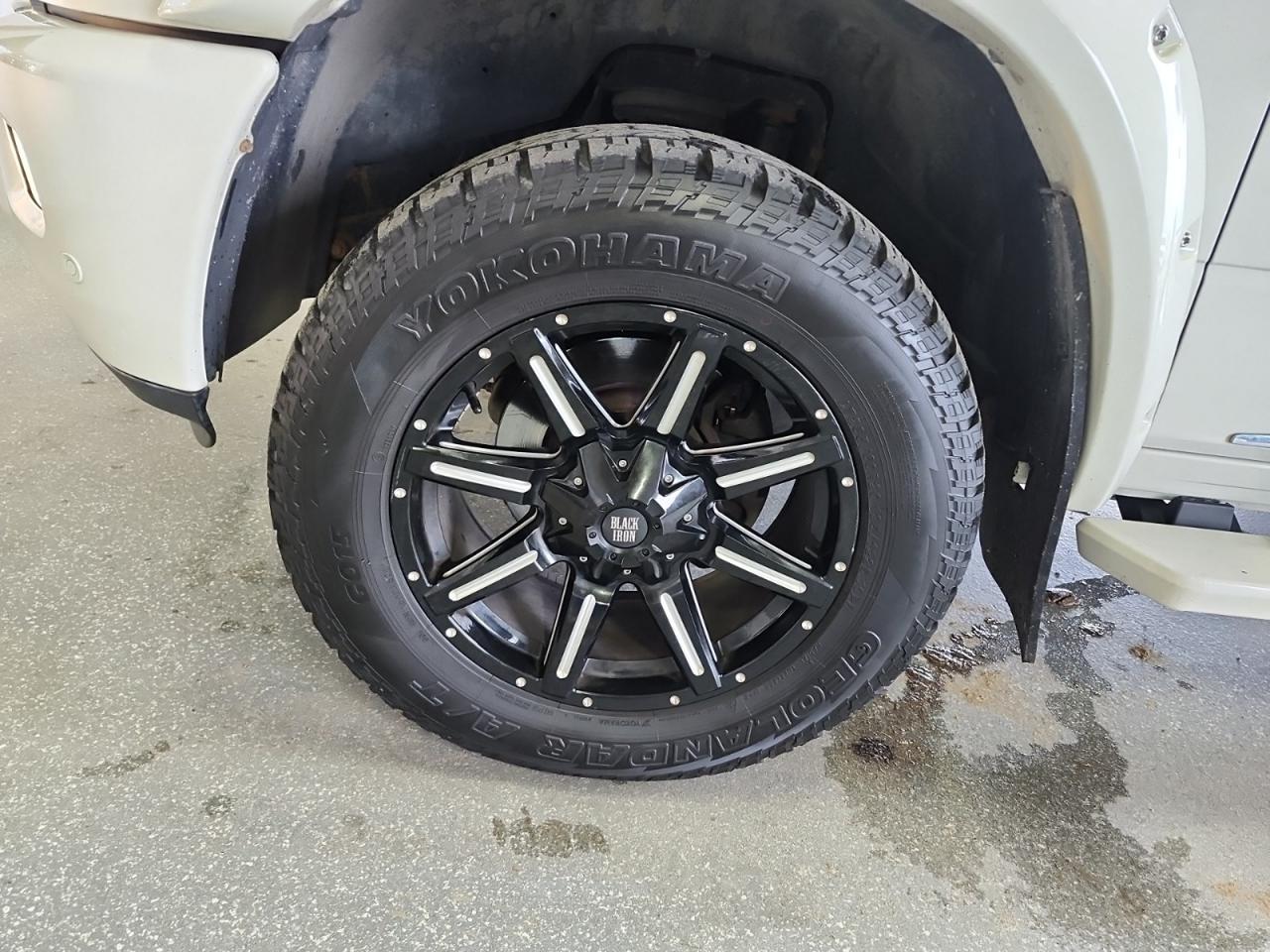 2018 RAM 3500 Limited Photo2