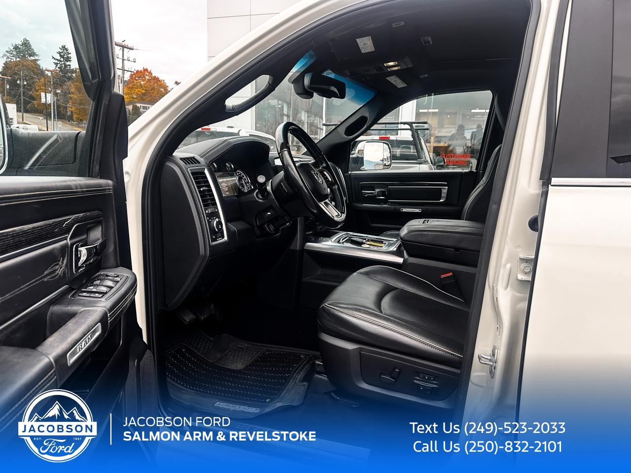 2018 RAM 3500 Limited Photo5