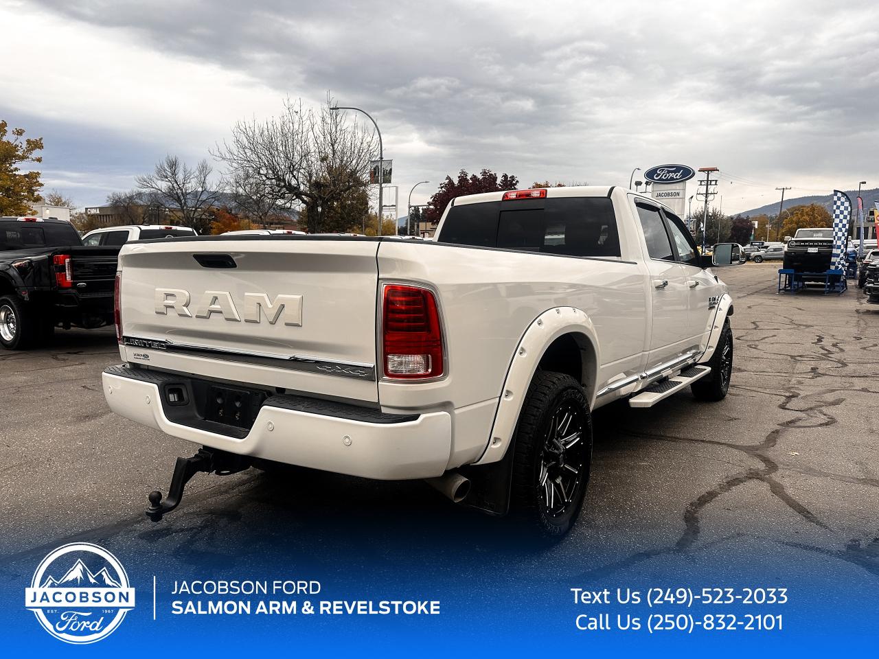 2018 RAM 3500 Limited Photo5
