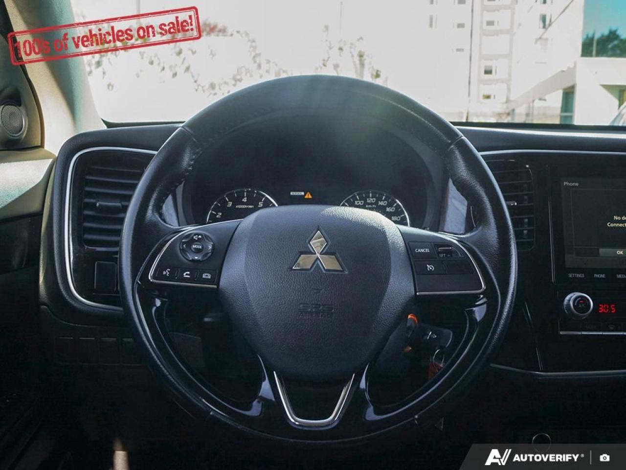 2020 Mitsubishi Outlander ES Photo
