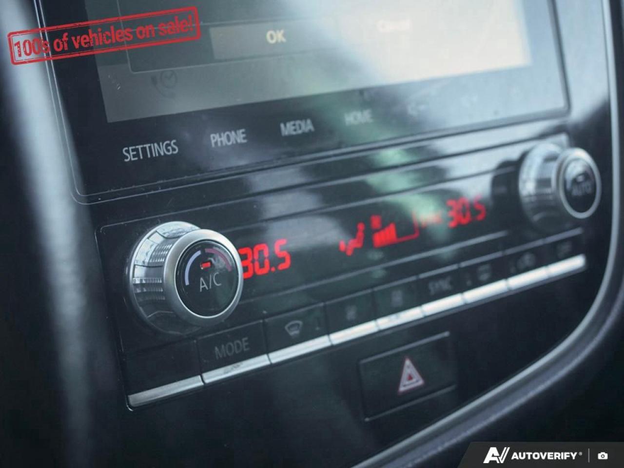 2020 Mitsubishi Outlander ES Photo