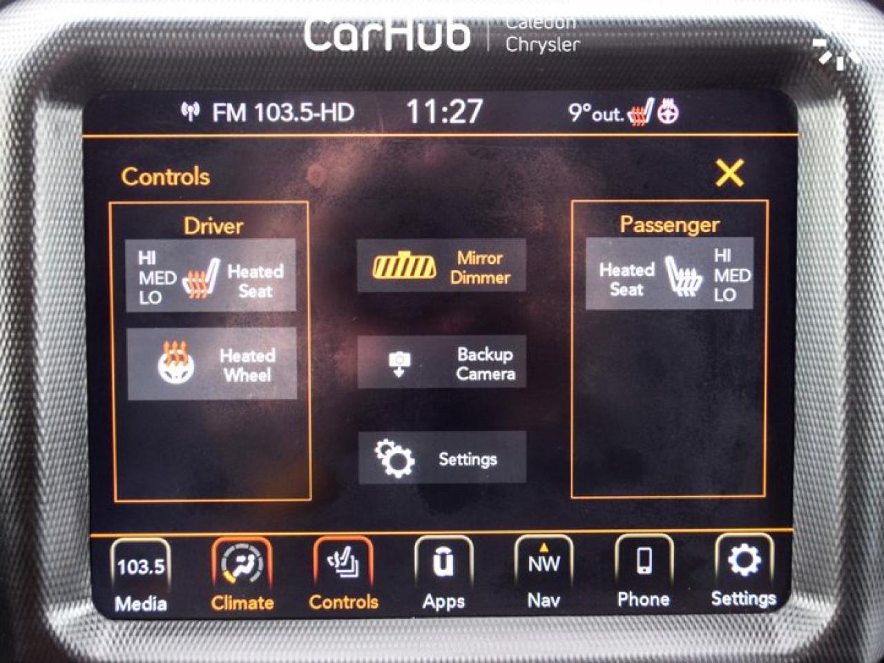 2020 Jeep Wrangler Unlimited Sahara Diesel Freedom Top Blind Spot Leather Navigation Photo4