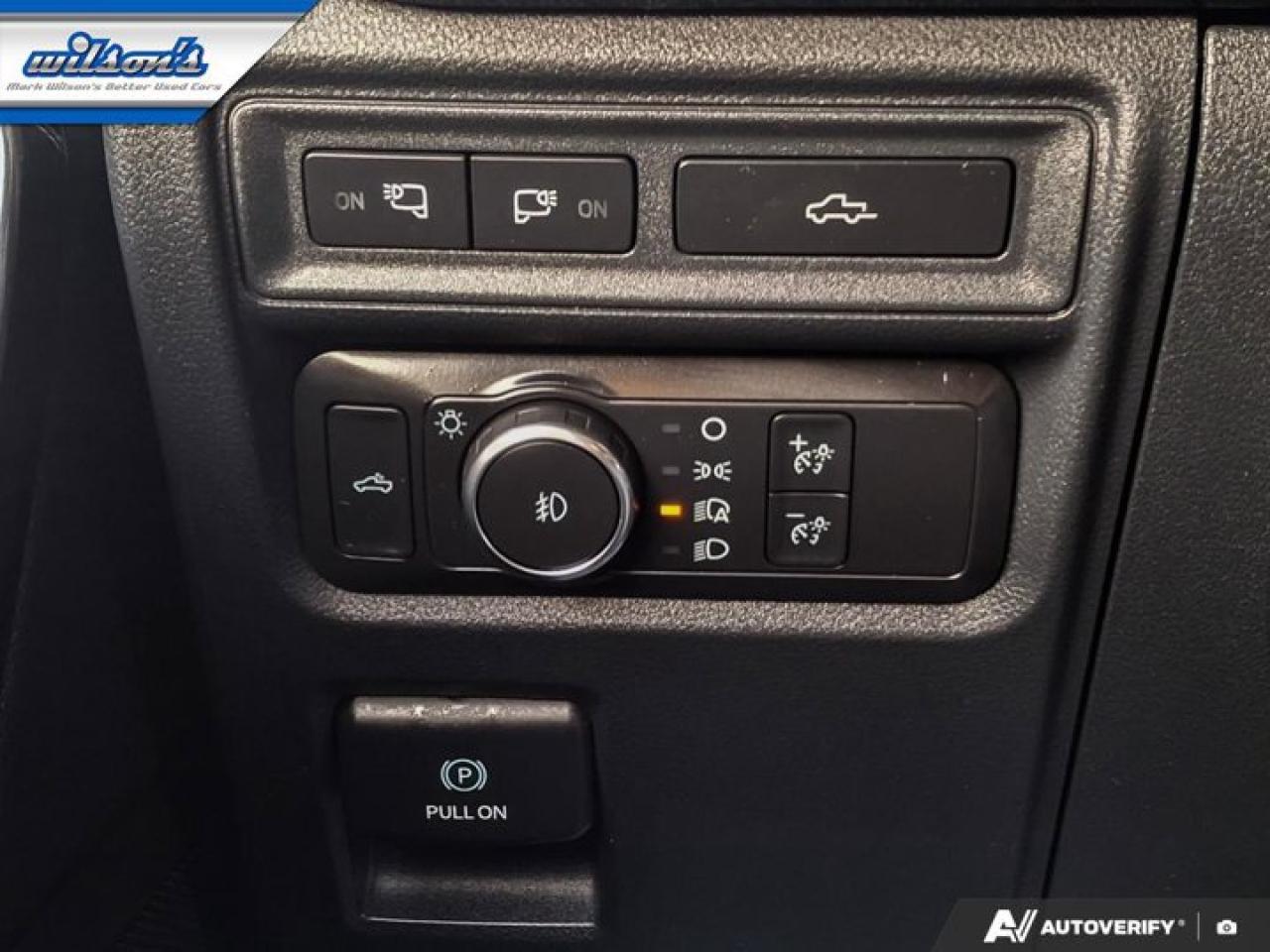 2021 Ford F-150 XLT Crew 4X4 | Sport | FX4 | Pano Roof | Heated Seats | Tow Pkg with Trailer Brake Control and More! Photo