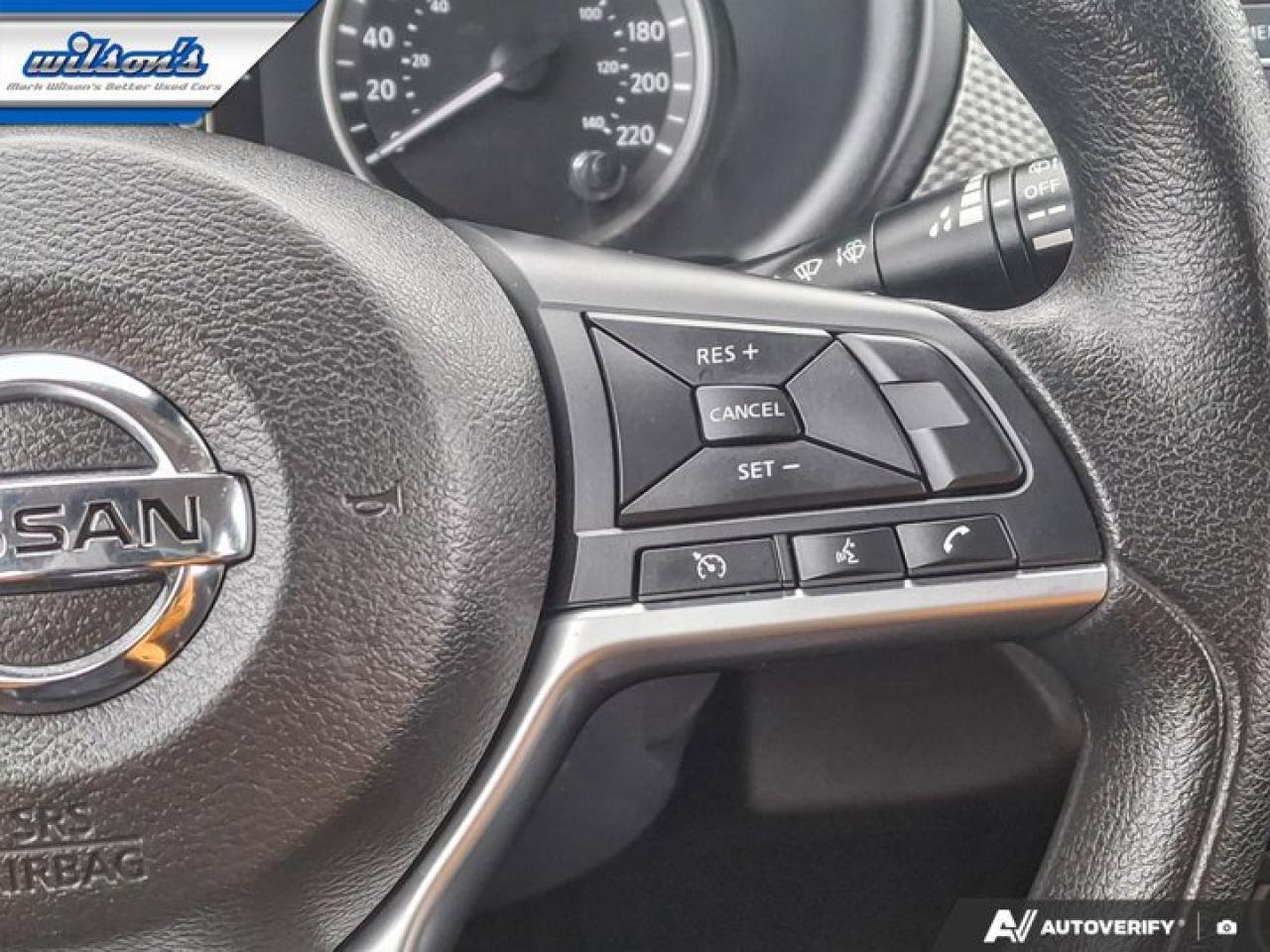 2020 Nissan Kicks SV | CarPlay + Android | Remote Start | Heated Seats | Rear Camera | Alloy Wheels and More ! Photo