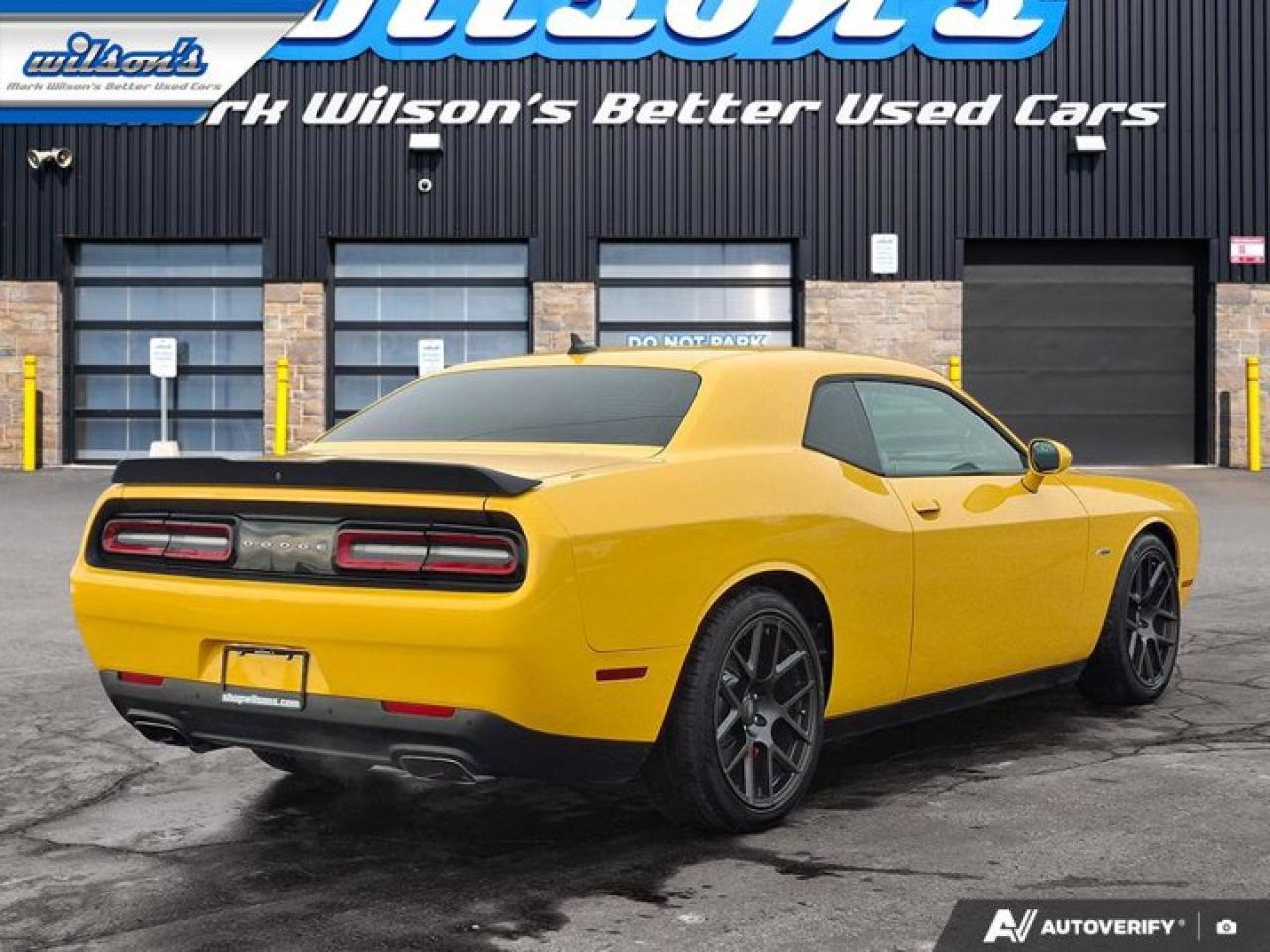 2018 Dodge Challenger R/T Shaker | Leather | Sunroof | Performance Handling Pkg | BSM | Remote Start | and More ! Photo