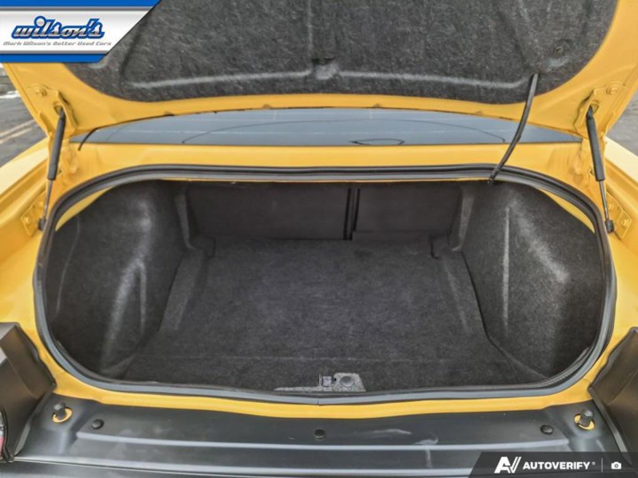 2018 Dodge Challenger R/T Shaker | Leather | Sunroof | Performance Handling Pkg | BSM | Remote Start | and More ! Photo