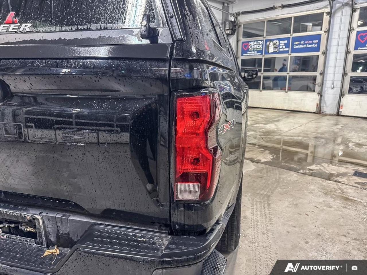 2024 Chevrolet Colorado WT  - Apple CarPlay -  Android Auto Photo