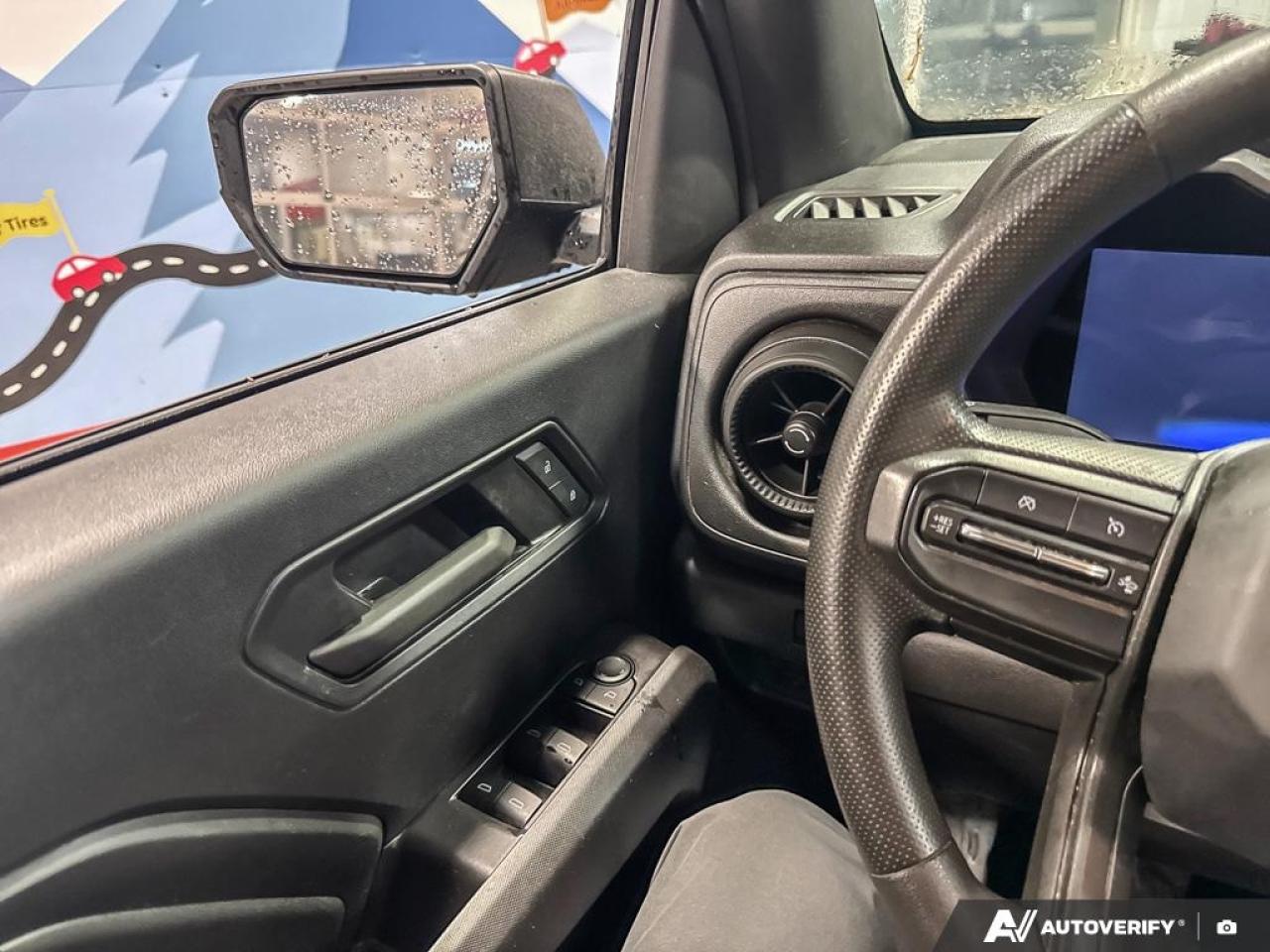 2024 Chevrolet Colorado WT  - Apple CarPlay -  Android Auto Photo