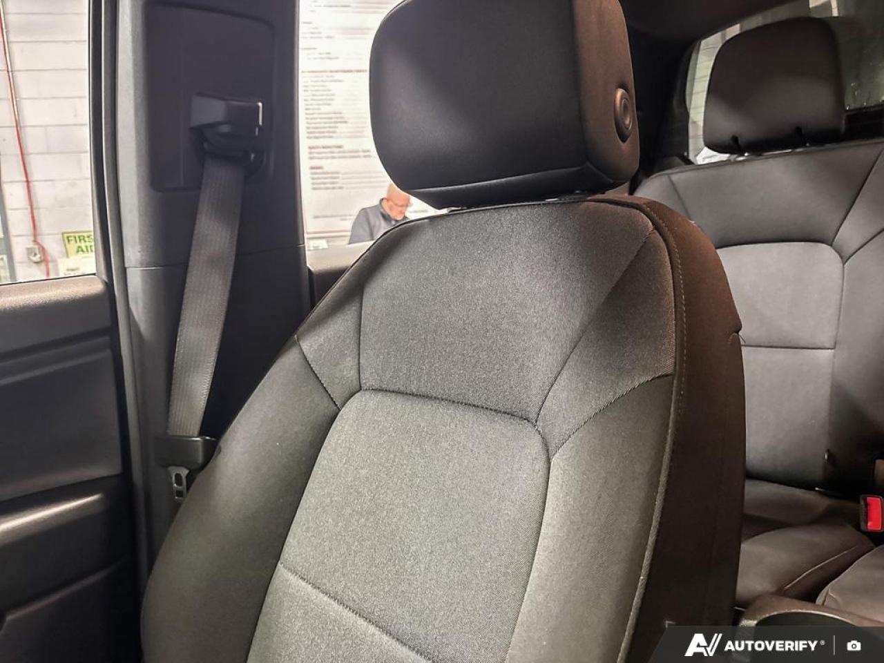 2024 Chevrolet Colorado WT  - Apple CarPlay -  Android Auto Photo