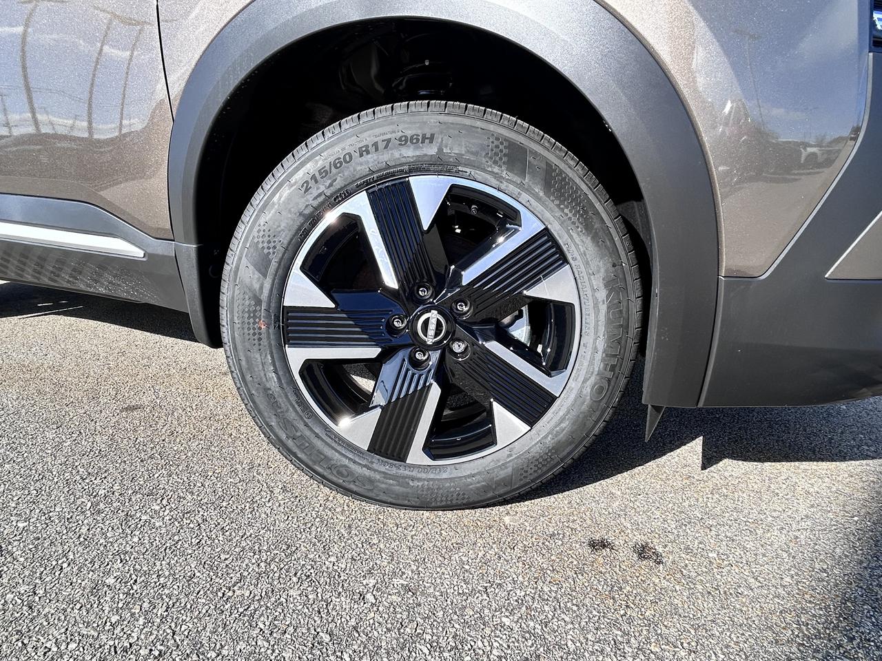 2026 Nissan Kicks SV Photo