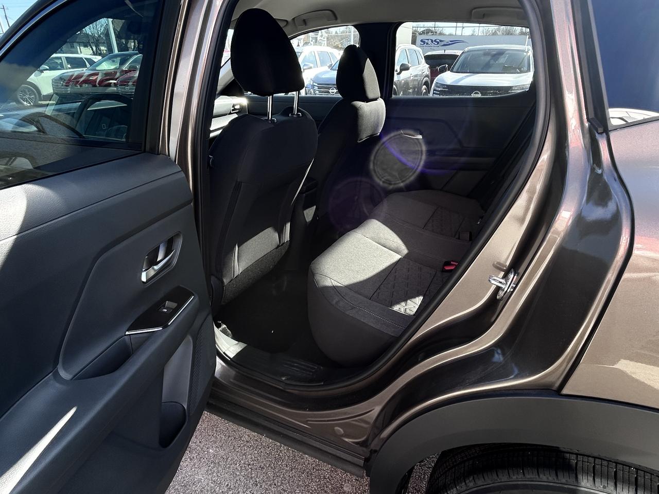 2026 Nissan Kicks SV Photo