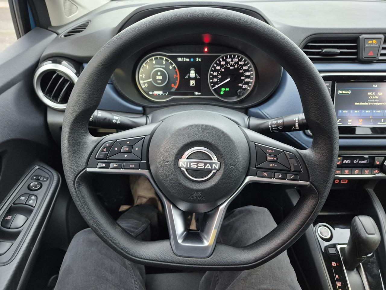 2025 Nissan Versa SV Photo