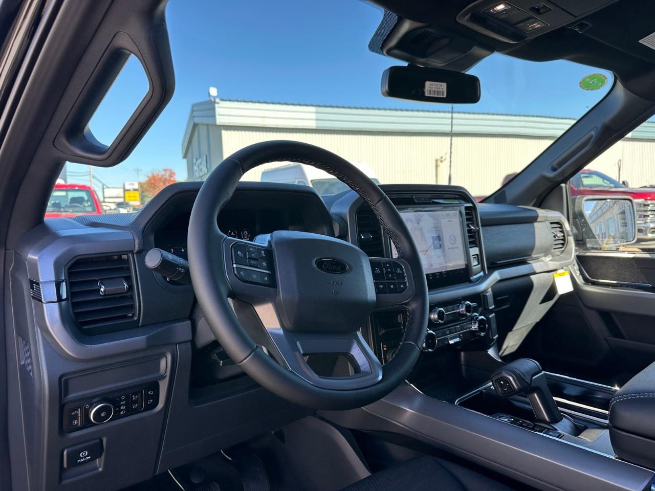 2025 Ford F-150 XLT 4WD SuperCrew 5.5' Box Photo