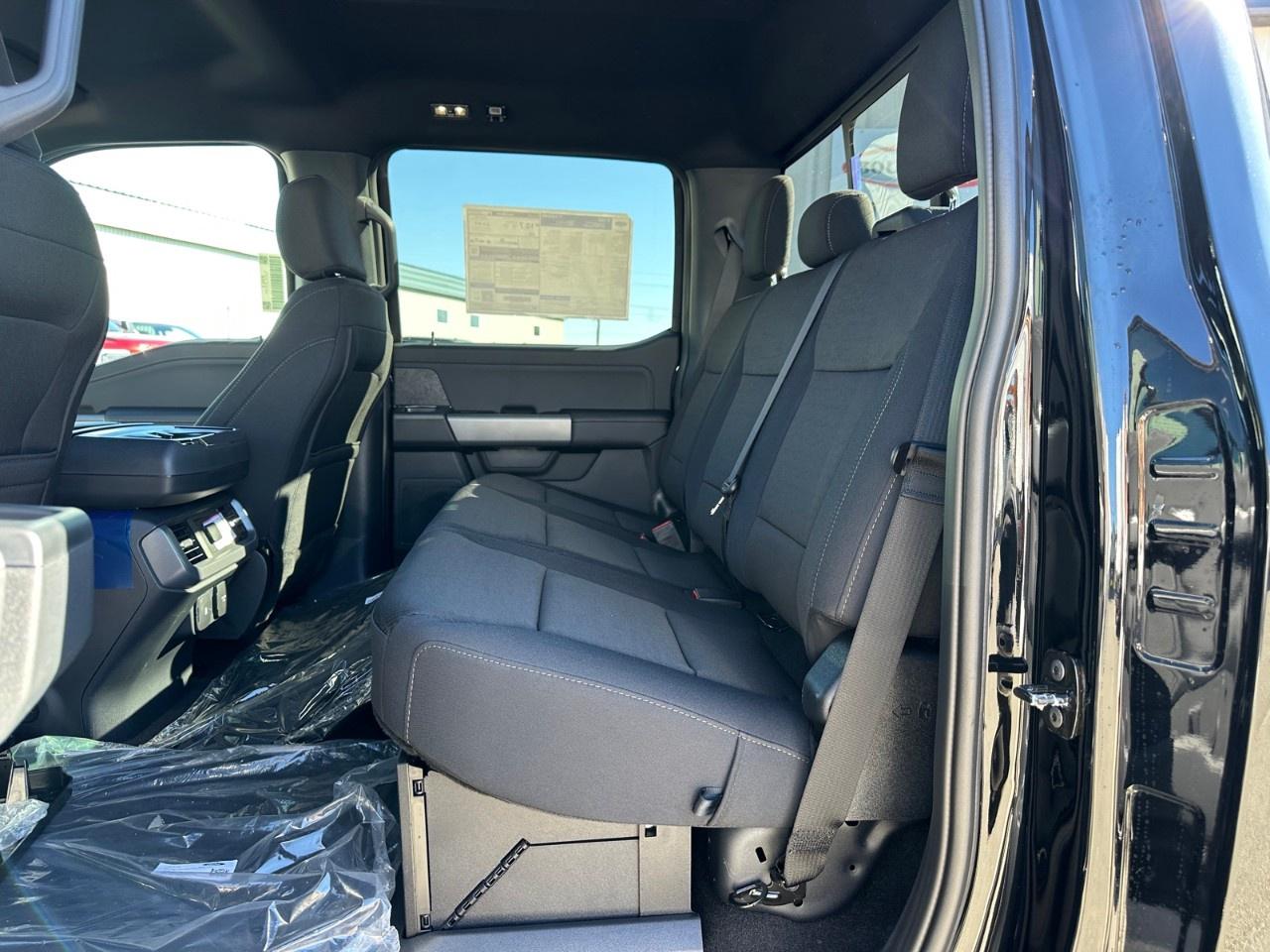 2025 Ford F-150 XLT 4WD SuperCrew 5.5' Box Photo