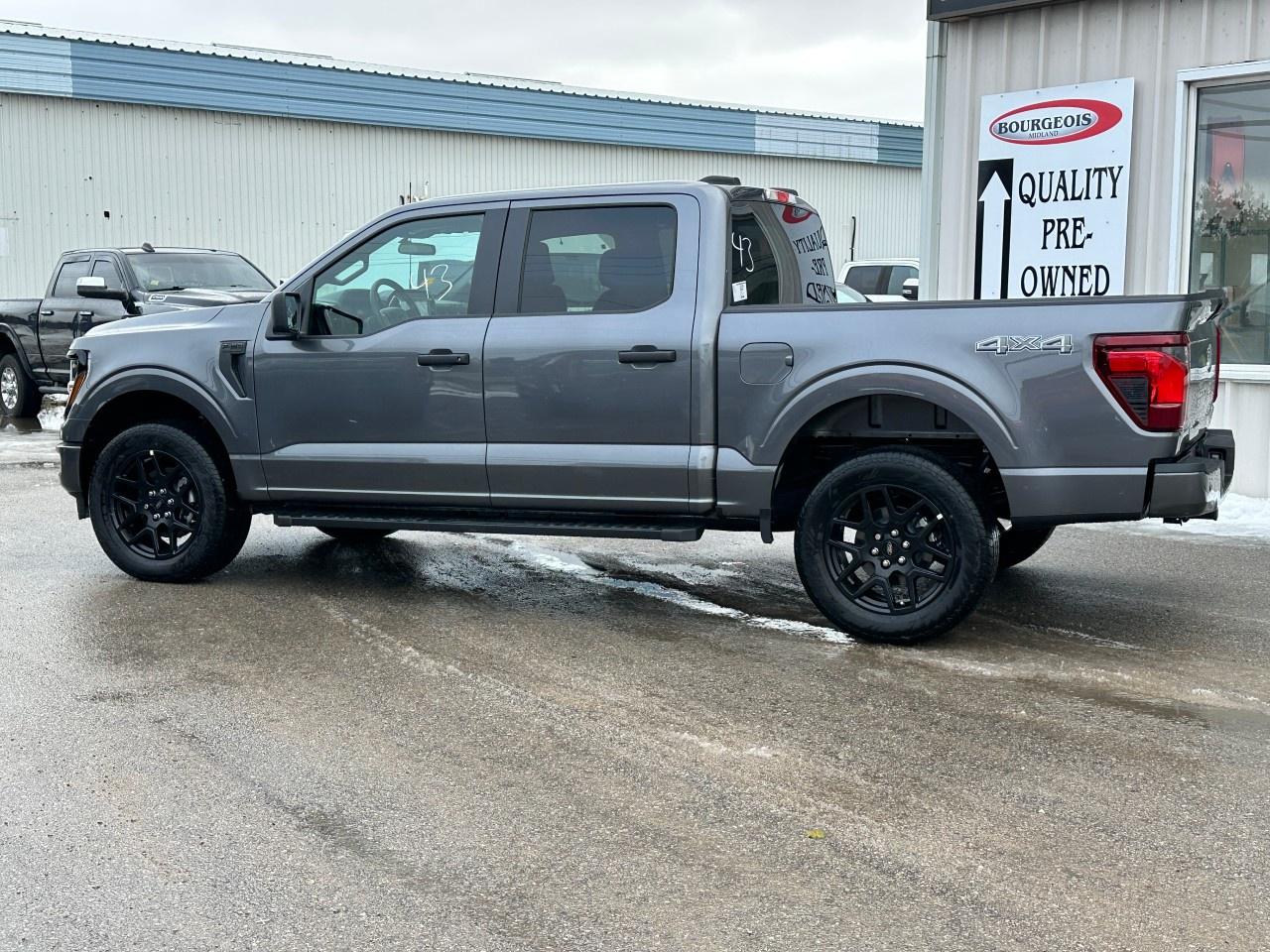 2025 Ford F-150 STX 4WD SuperCrew 5.5' Box Photo