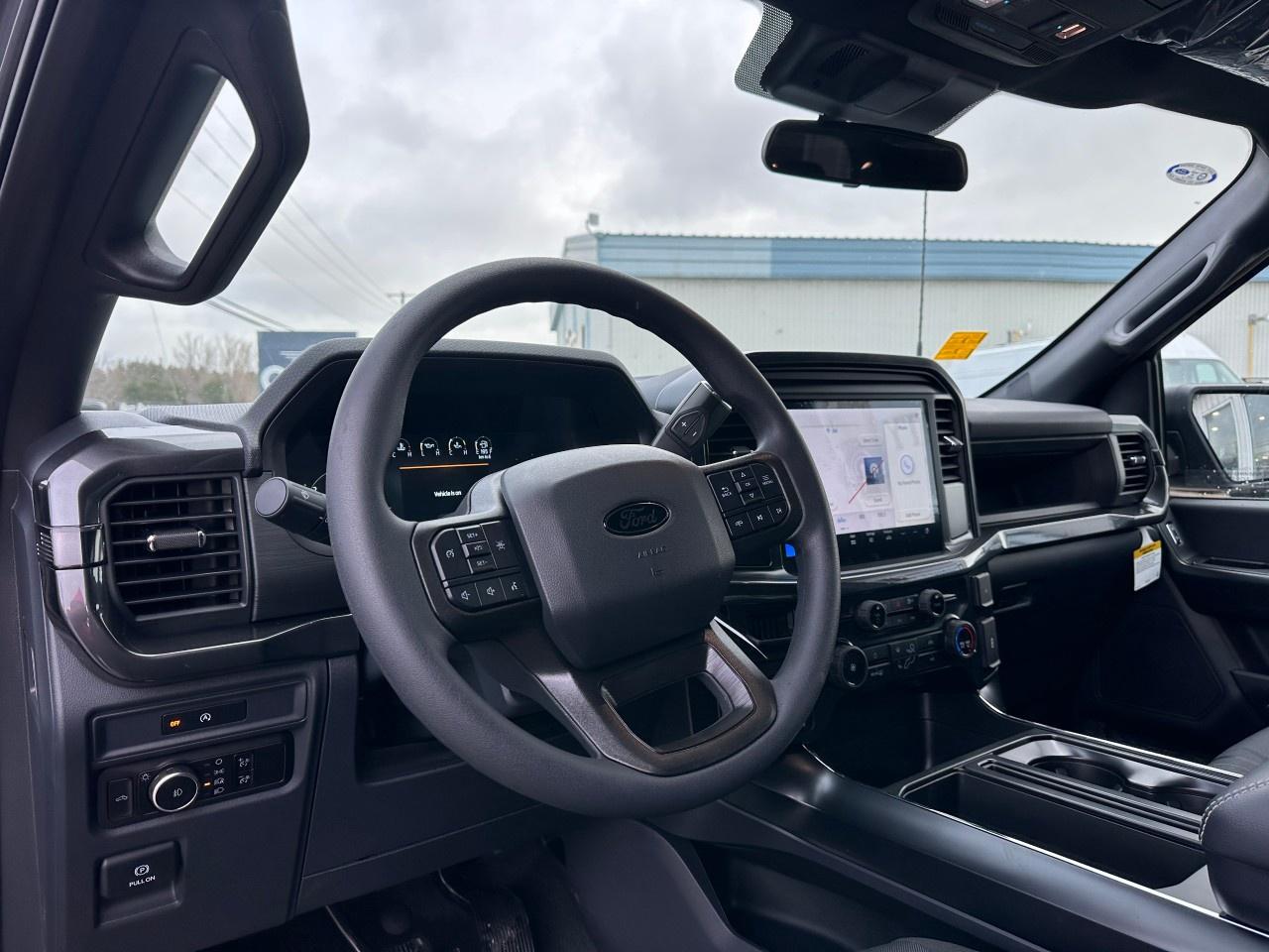 2025 Ford F-150 STX 4WD SuperCrew 5.5' Box Photo