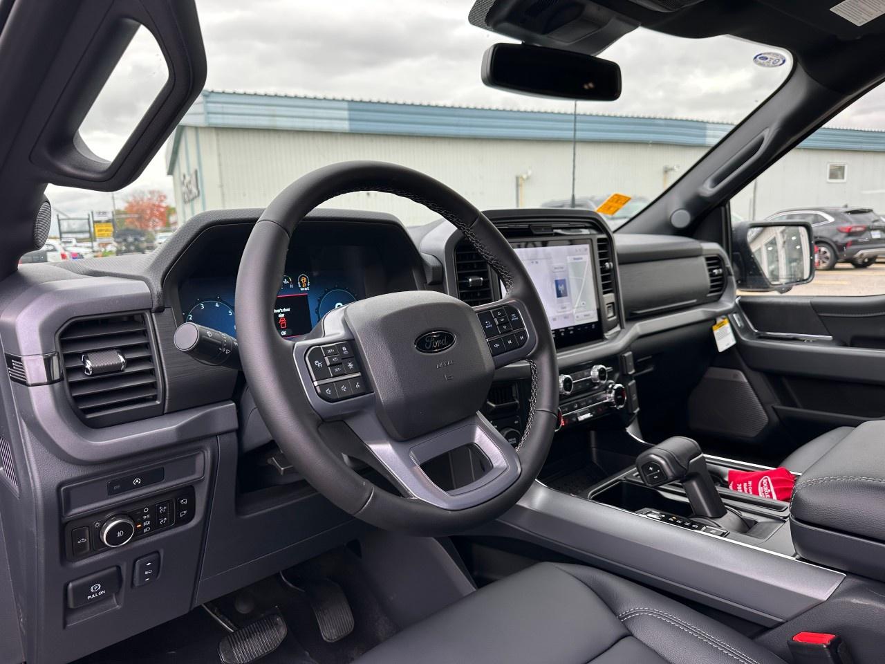 2025 Ford F-150 XLT 4WD SuperCrew 5.5' Box Photo