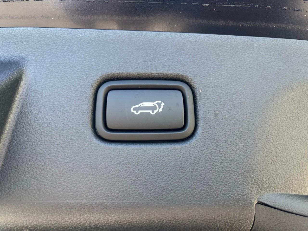 2026 Hyundai Tucson Hybrid Ultimate AWD Photo