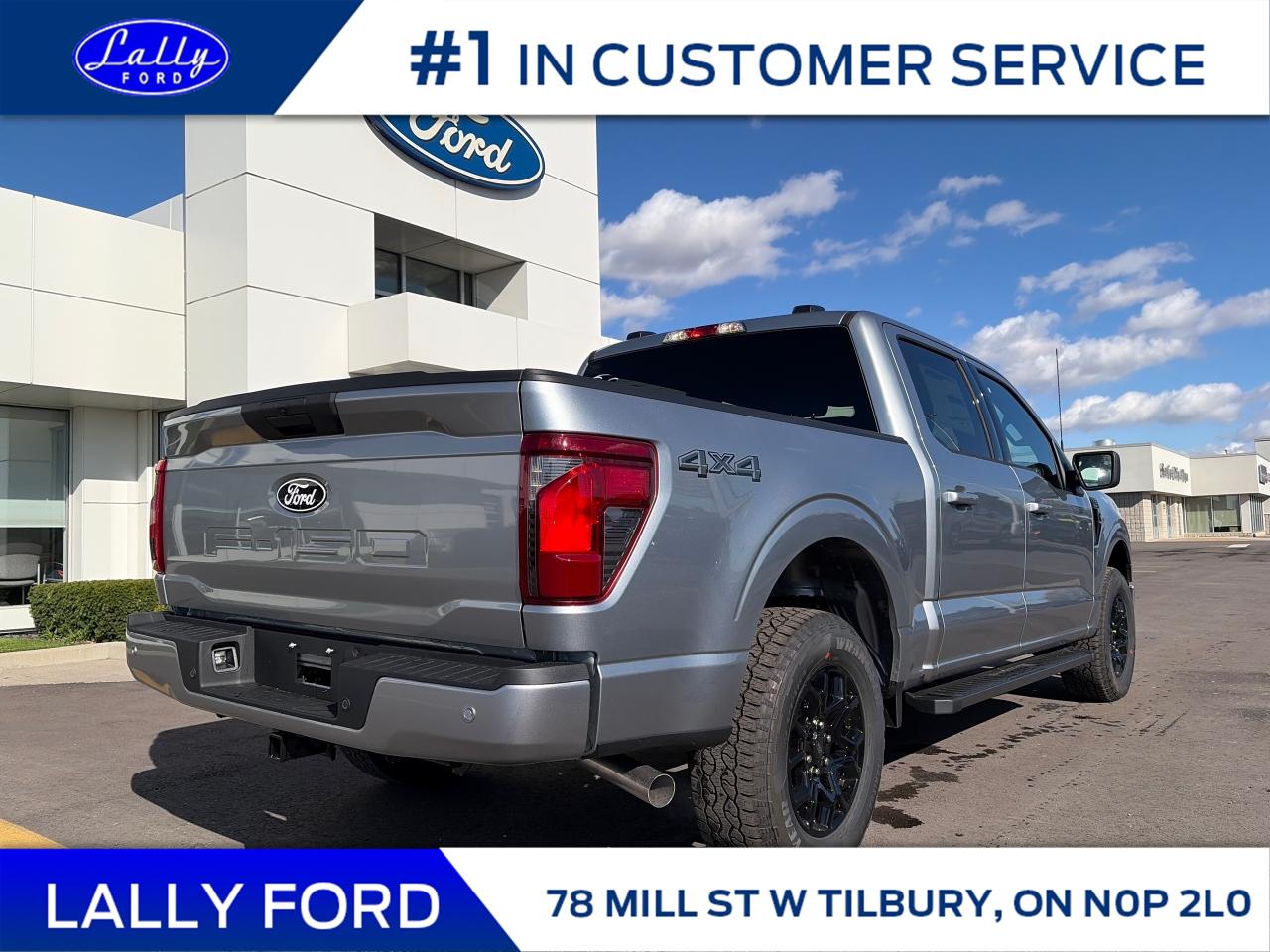 2025 Ford F-150 XLT Photo2