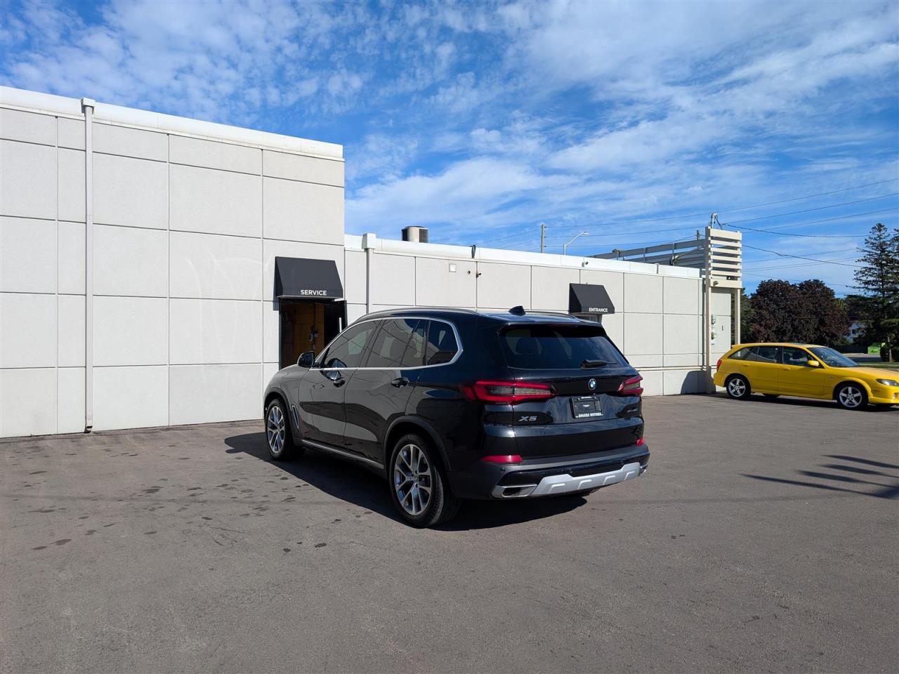 2021 BMW X5 xDrive40i - NAVI - PANO ROOF - TECH FEATS