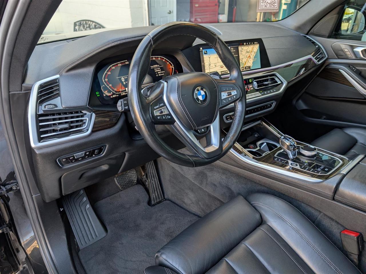 2021 BMW X5 xDrive40i - NAVI - PANO ROOF - TECH FEATS