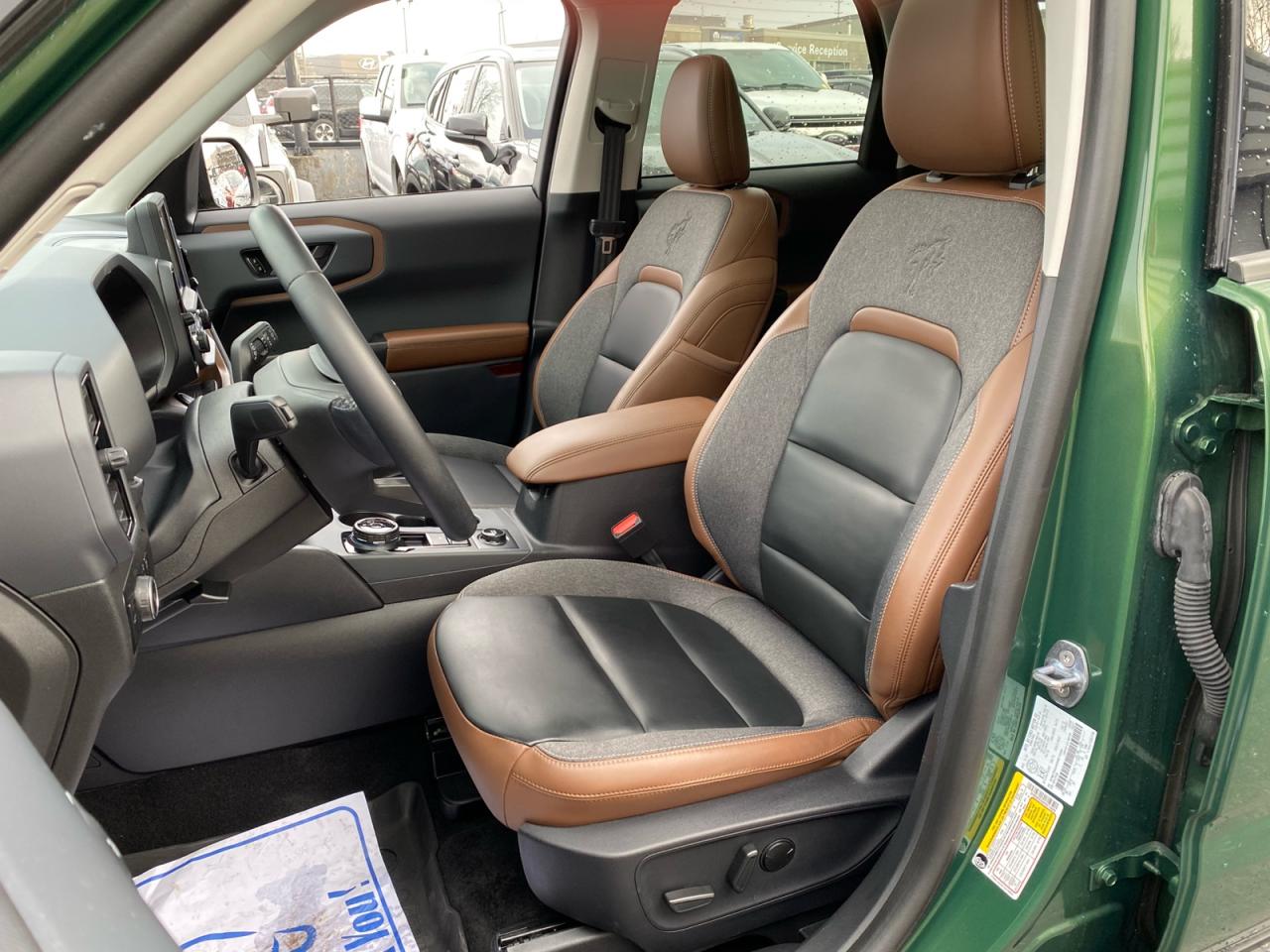 2024 Ford Bronco Sport Outer Banks | AWD | Sunroof | Heated Leather Seats Photo