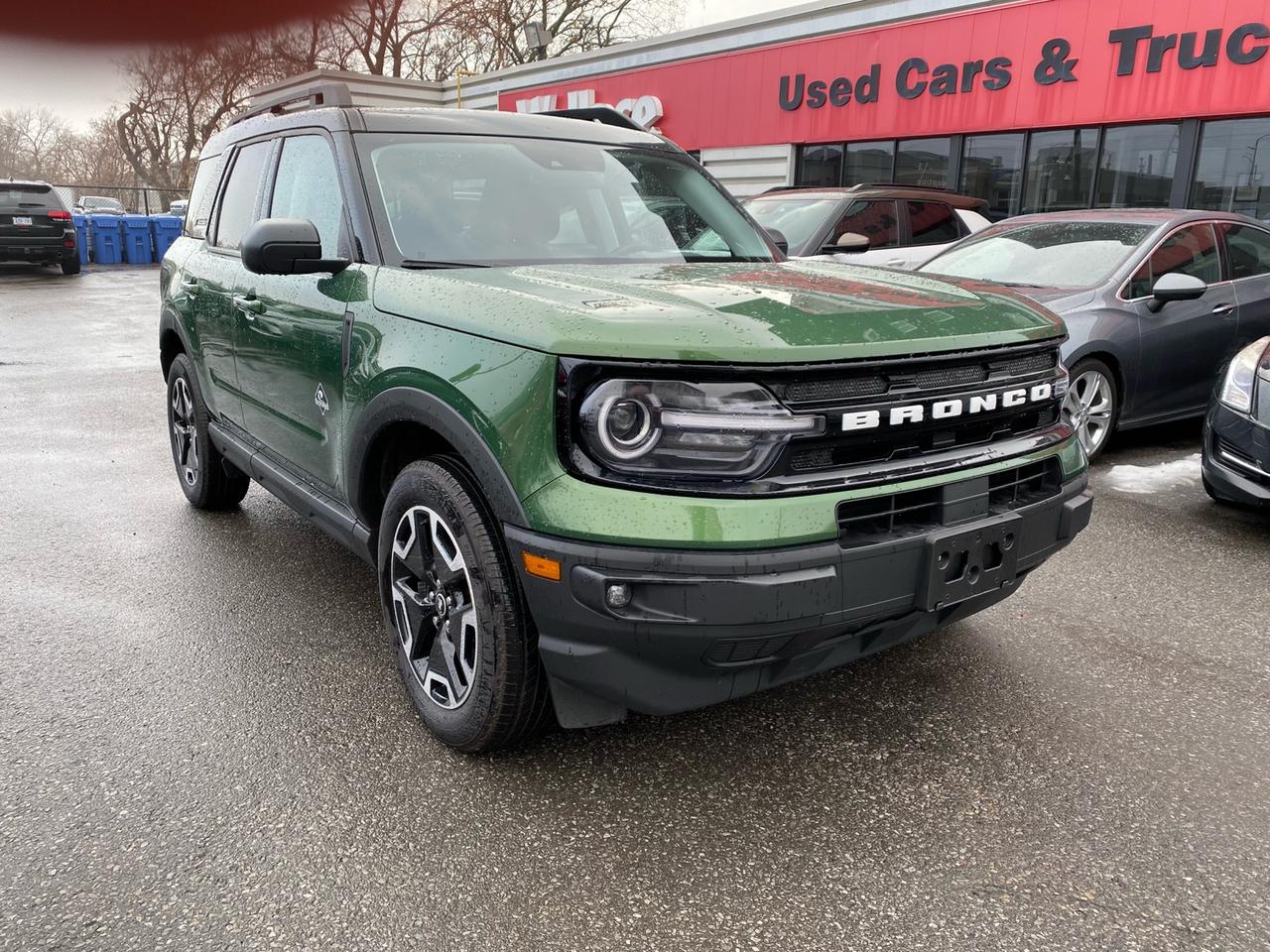 2024 Ford Bronco Sport Outer Banks | AWD | Sunroof | Heated Leather Seats Photo
