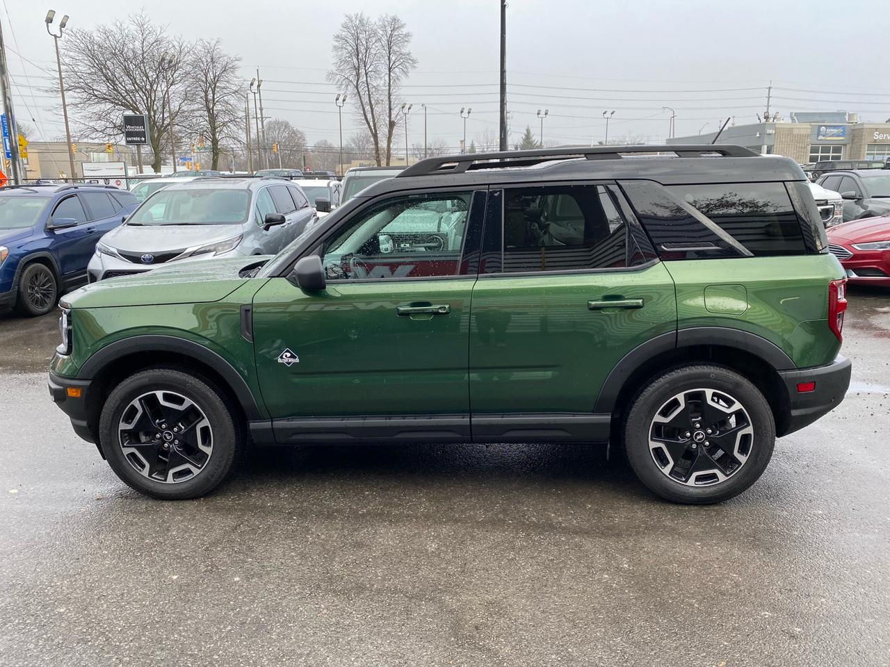 2024 Ford Bronco Sport Outer Banks | AWD | Sunroof | Heated Leather Seats Photo