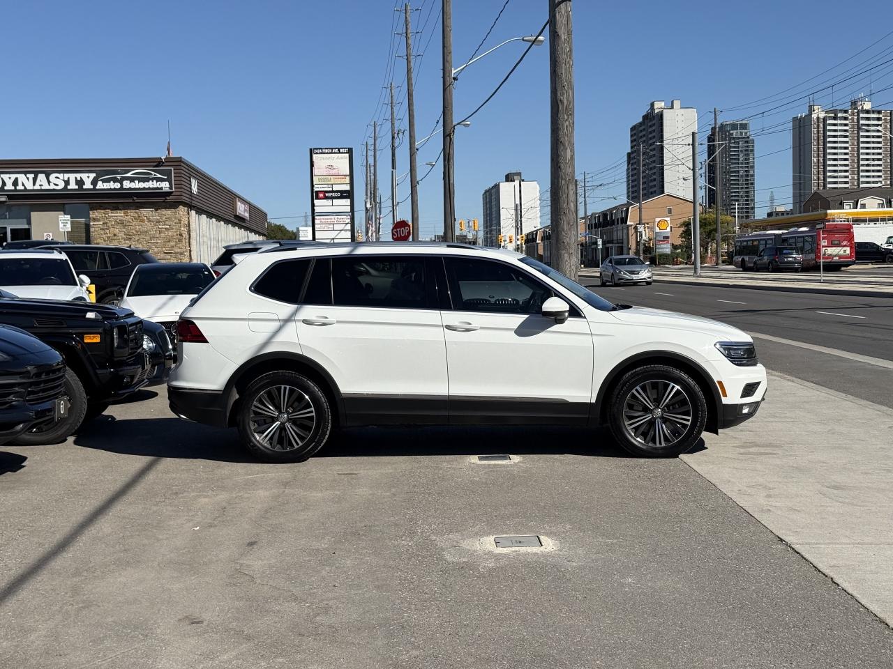 2018 Volkswagen Tiguan HIGHLINE | FENDER | PANO | CARPLAY | LOADED Photo