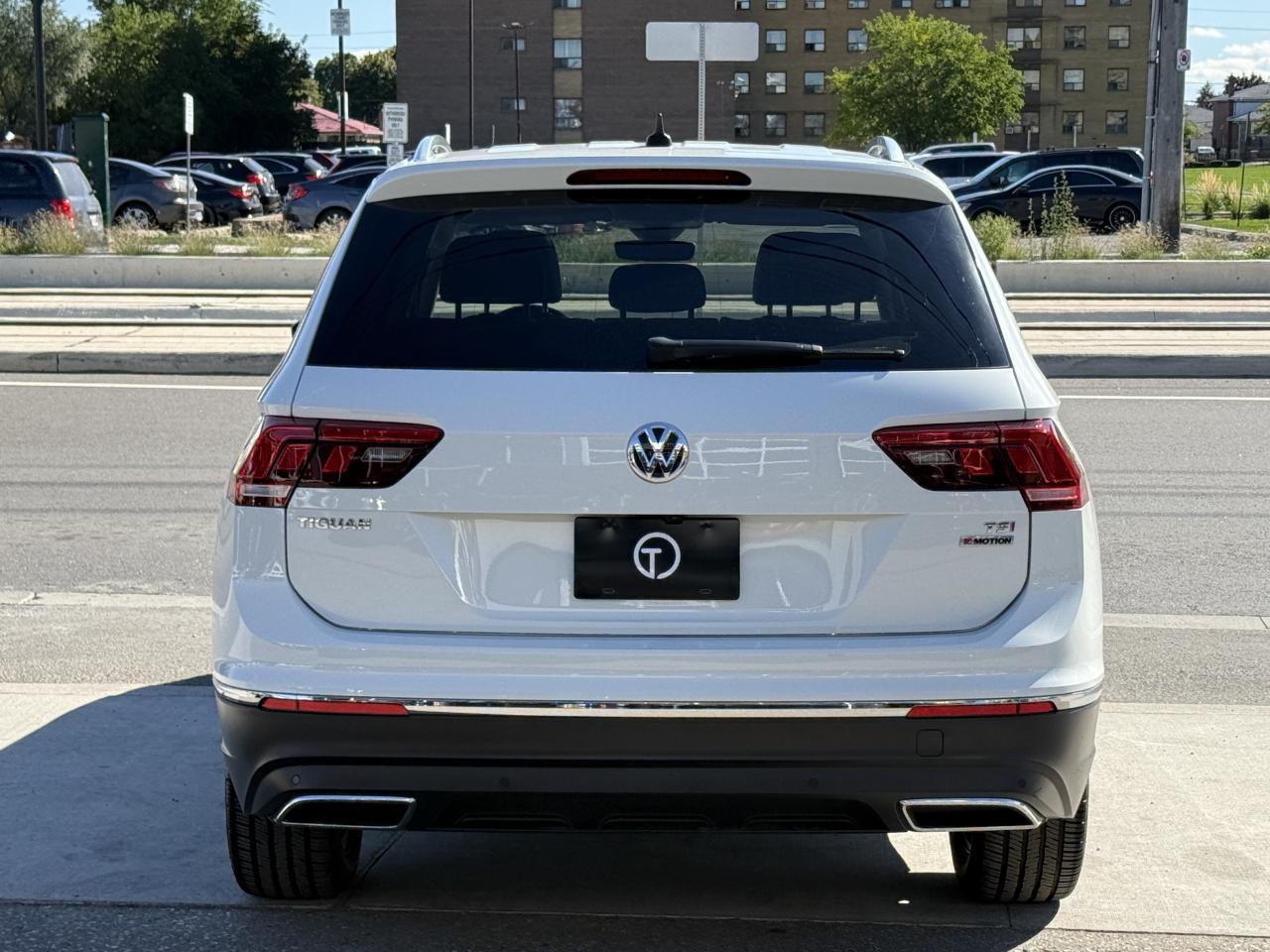 2018 Volkswagen Tiguan HIGHLINE | FENDER | PANO | CARPLAY | LOADED Photo