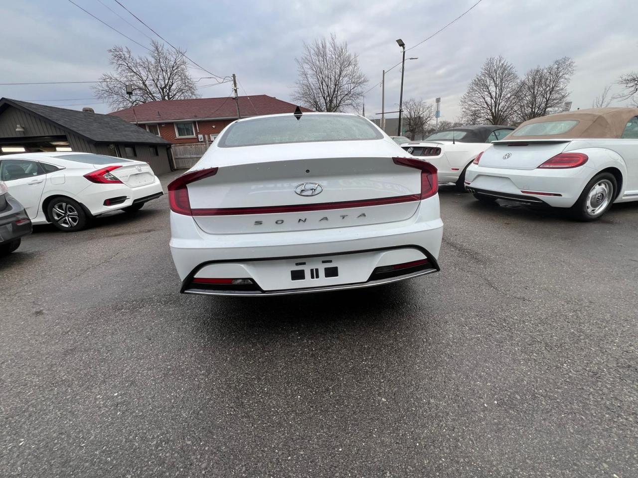 2022 Hyundai Sonata PREFERRED Photo
