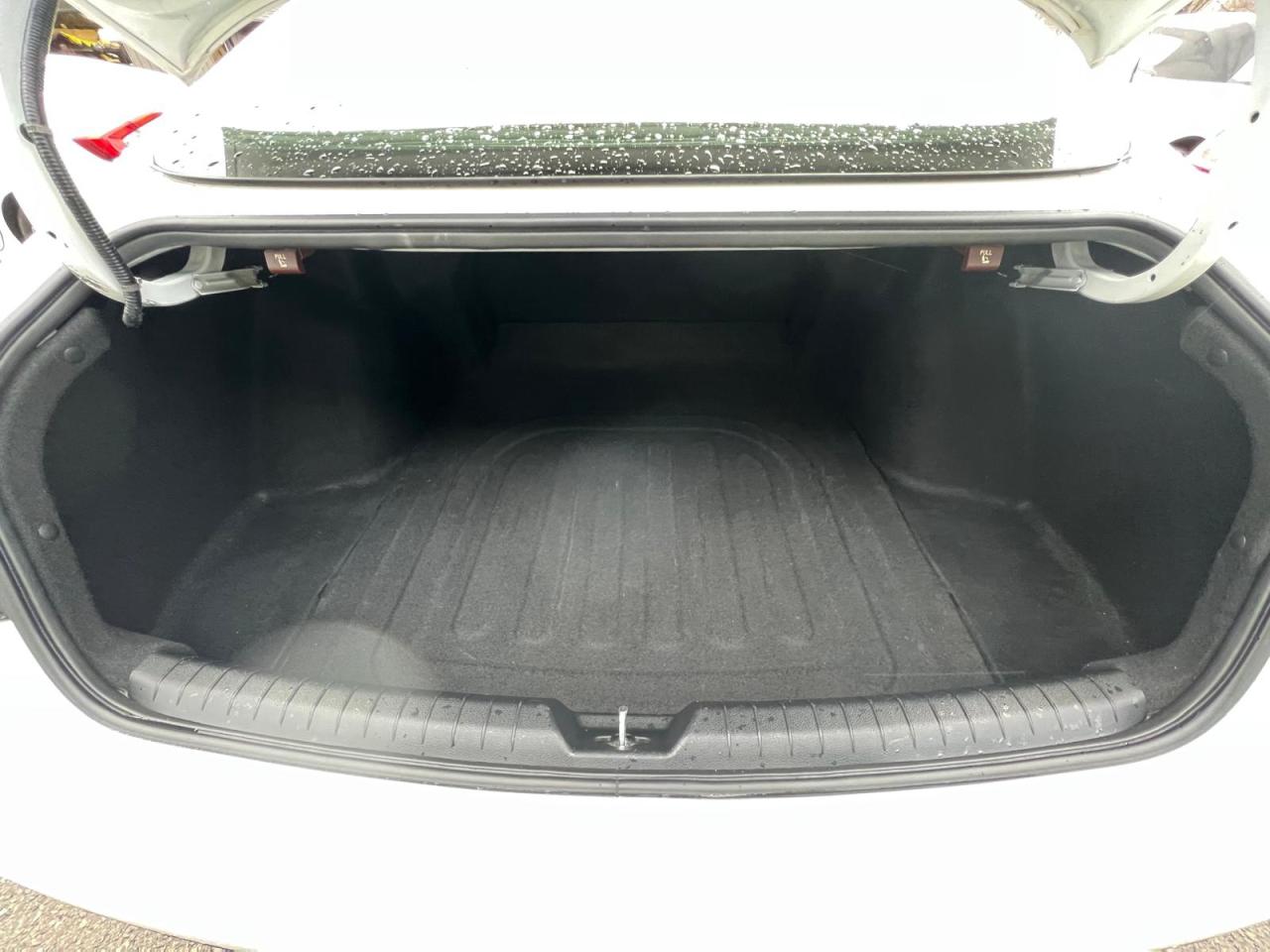 2022 Hyundai Sonata PREFERRED Photo