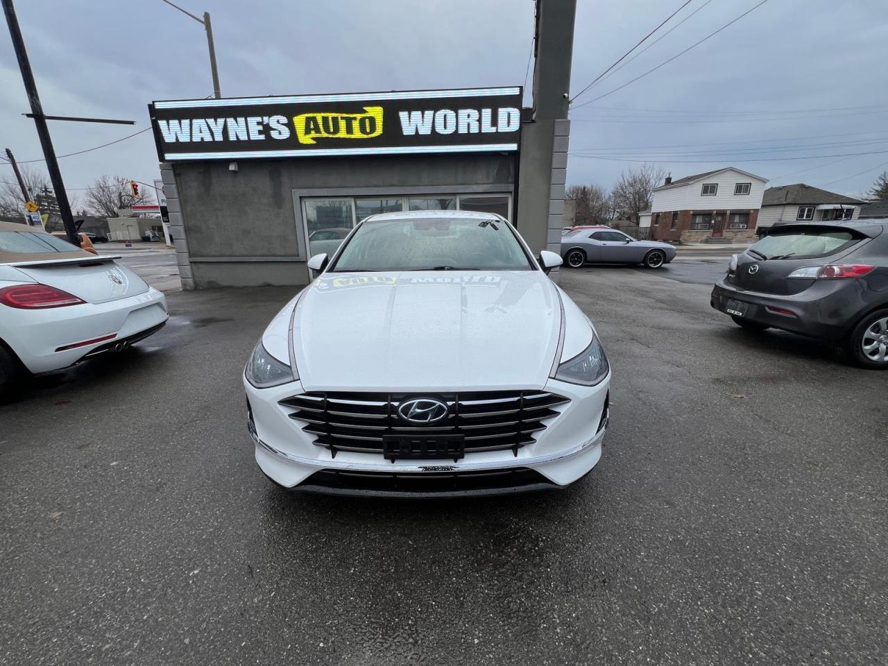 2022 Hyundai Sonata PREFERRED Photo