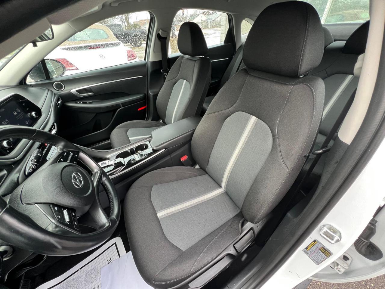 2022 Hyundai Sonata PREFERRED Photo