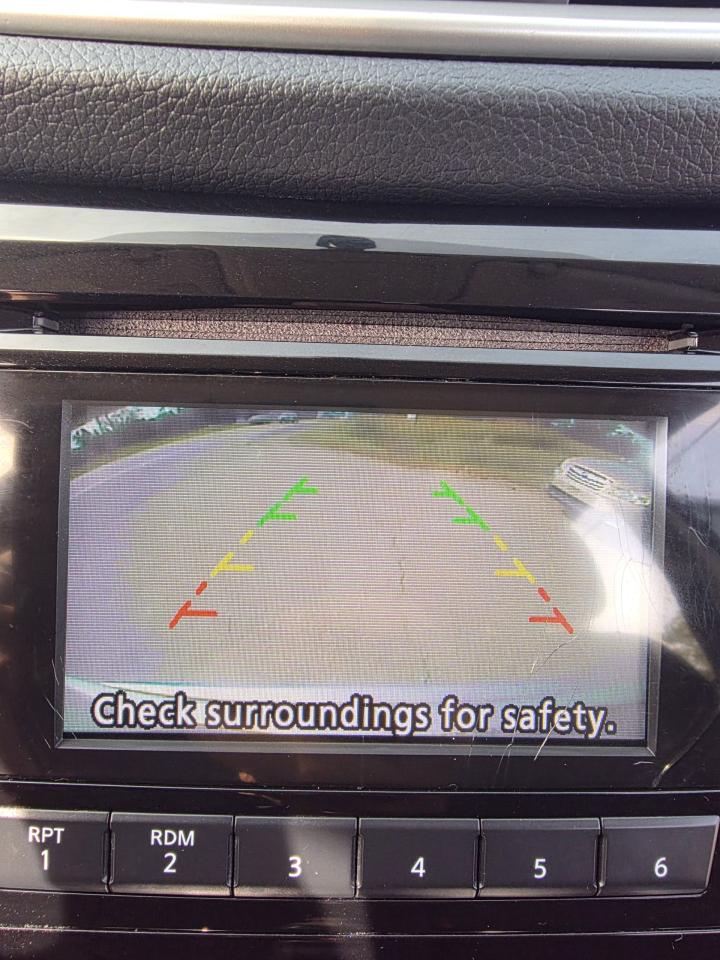 2015 Nissan Rogue Only 133km for $10800 - Photo #14