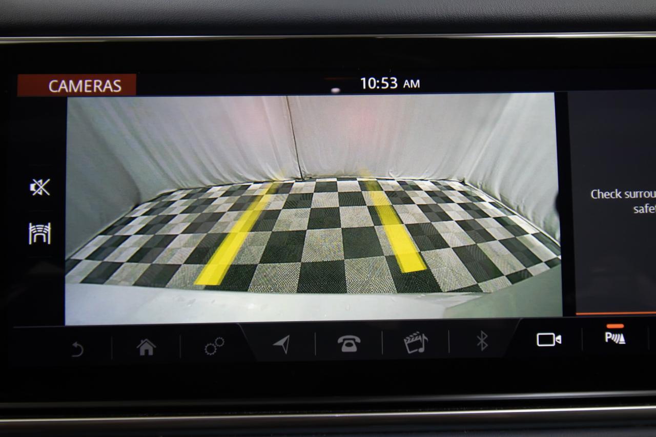 2022 Land Rover Range Rover MHEV HST Photo5