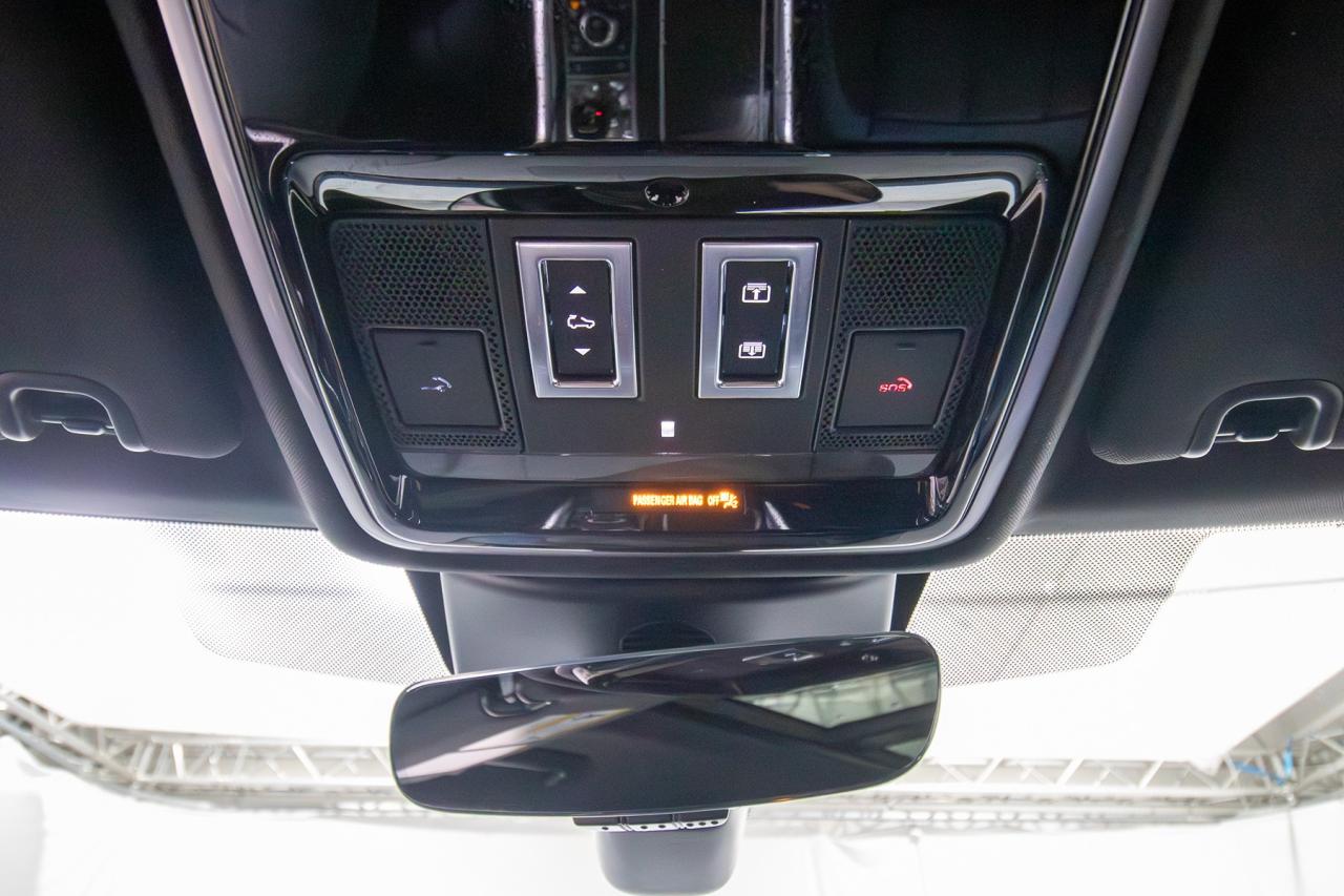 2022 Land Rover Range Rover MHEV HST Photo5