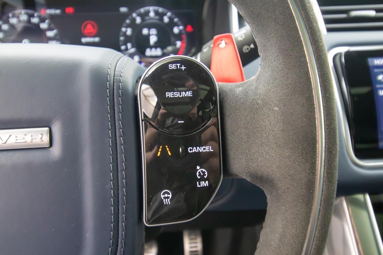 2022 Land Rover Range Rover MHEV HST Photo5