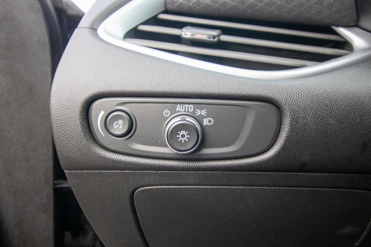 2023 Chevrolet Malibu 1LT Photo5