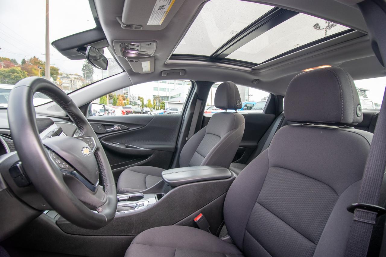 2023 Chevrolet Malibu 1LT Photo5