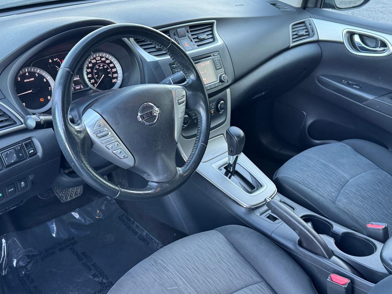 2015 Nissan Sentra S **CLEAN CARFAX** - Photo #16