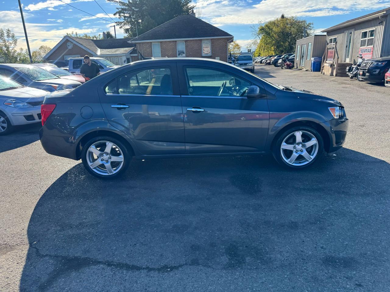 2013 Chevrolet Sonic LT, AUTO, ALLOYS, LOW KMS, ONLY 27,000KMS, CERT - Photo #6